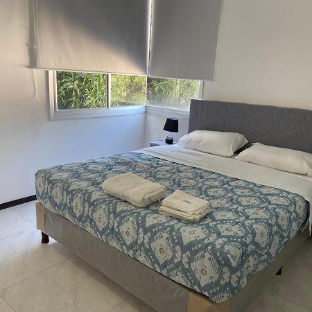 Hermoso Departamento Con Piscina Y Estacionamiento Асунсион Екстериор снимка